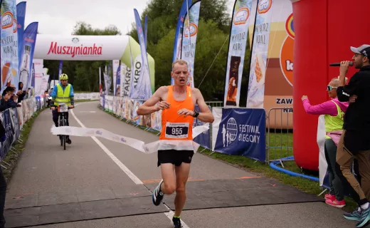 Nie pozostawili złudzeń! W tym roku Bieg Górski na 11 km należał do nich [WIDEO] - 4